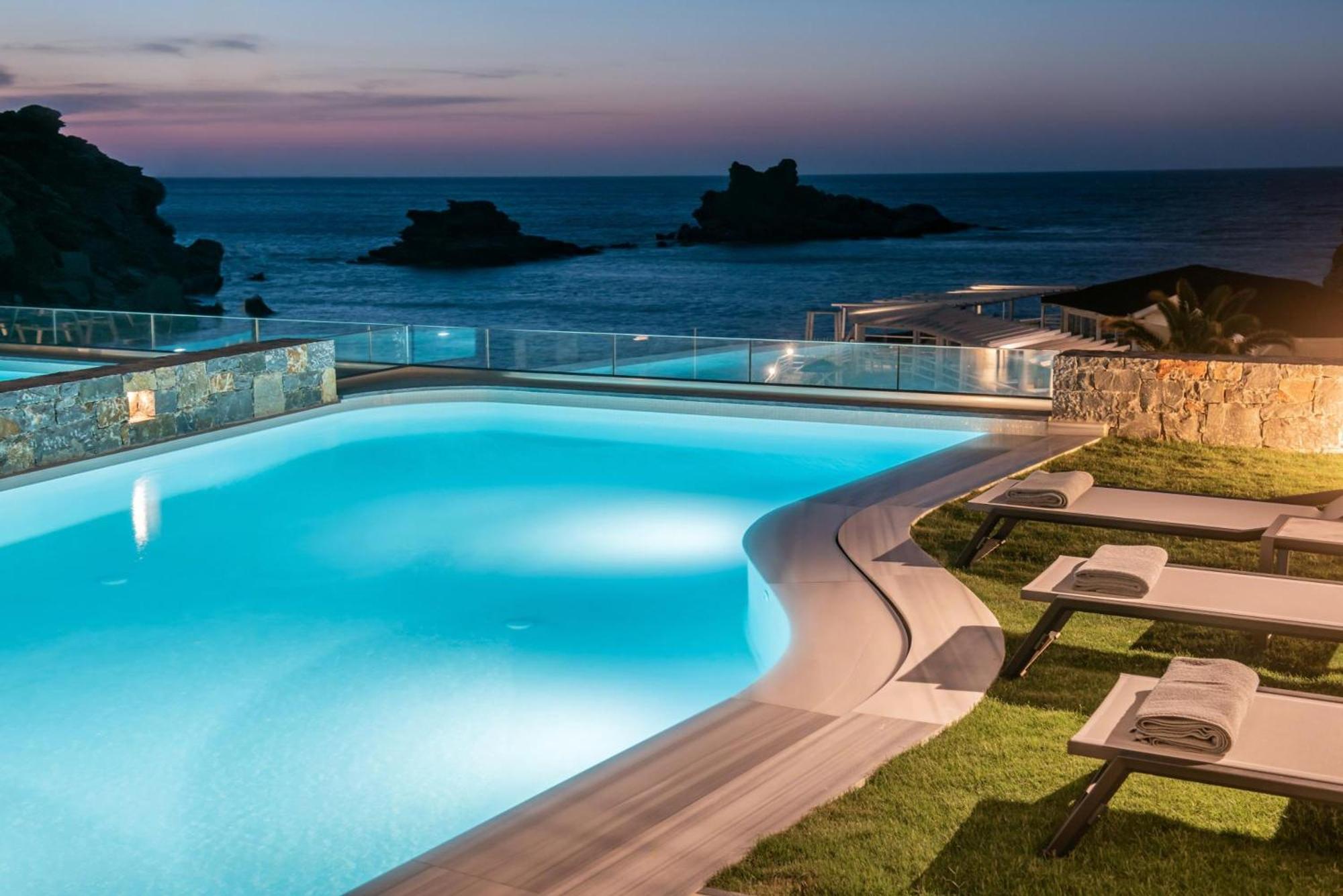 Made By The Sea Villa 4 Ligaria  Exterior photo